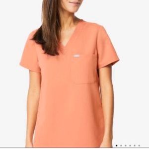 Coral Figs Scrubs Katrina & Kade